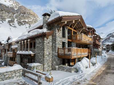 Luxury 5 bedroom Chalet for sale with panoramic view in Val d'Isere, Rhone-Alpes