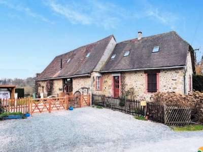 Income Potential 7 bedroom Farmhouse for sale in Ladignac Le Long, Limousin