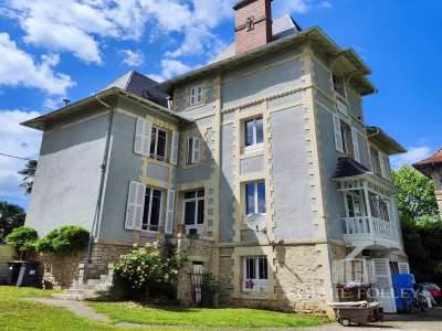 Spacious 6 bedroom House for sale in Salies de Bearn, Aquitaine