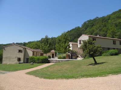 Quiet 12 bedroom Farm Estate for sale with panoramic view in Lautrec, Midi-Pyrenees